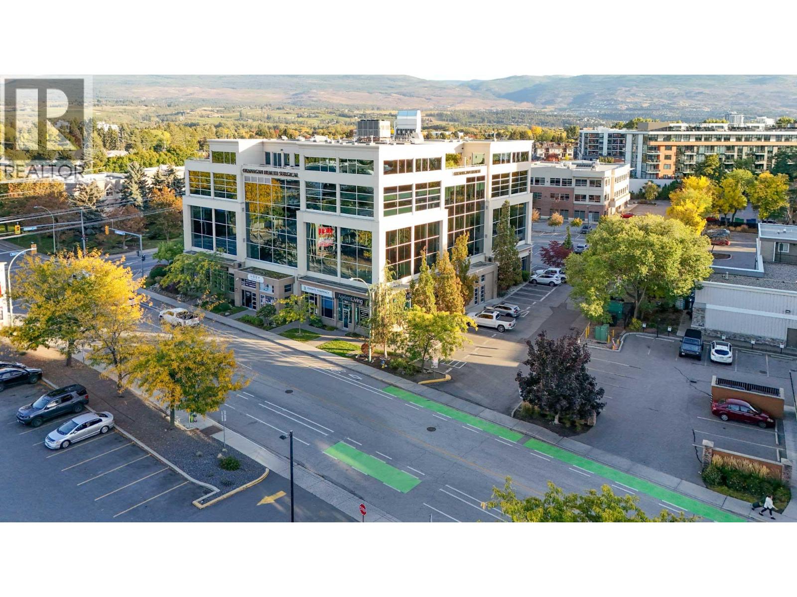 3320 Richter Street Unit# 102, Kelowna - Image 1