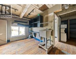 933a 48 Avenue Se, Calgary, AB T2G2A7 Photo 32