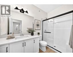 Kitchen - 90 Raven Point Se, Calgary, AB T3S0V9 Photo 6
