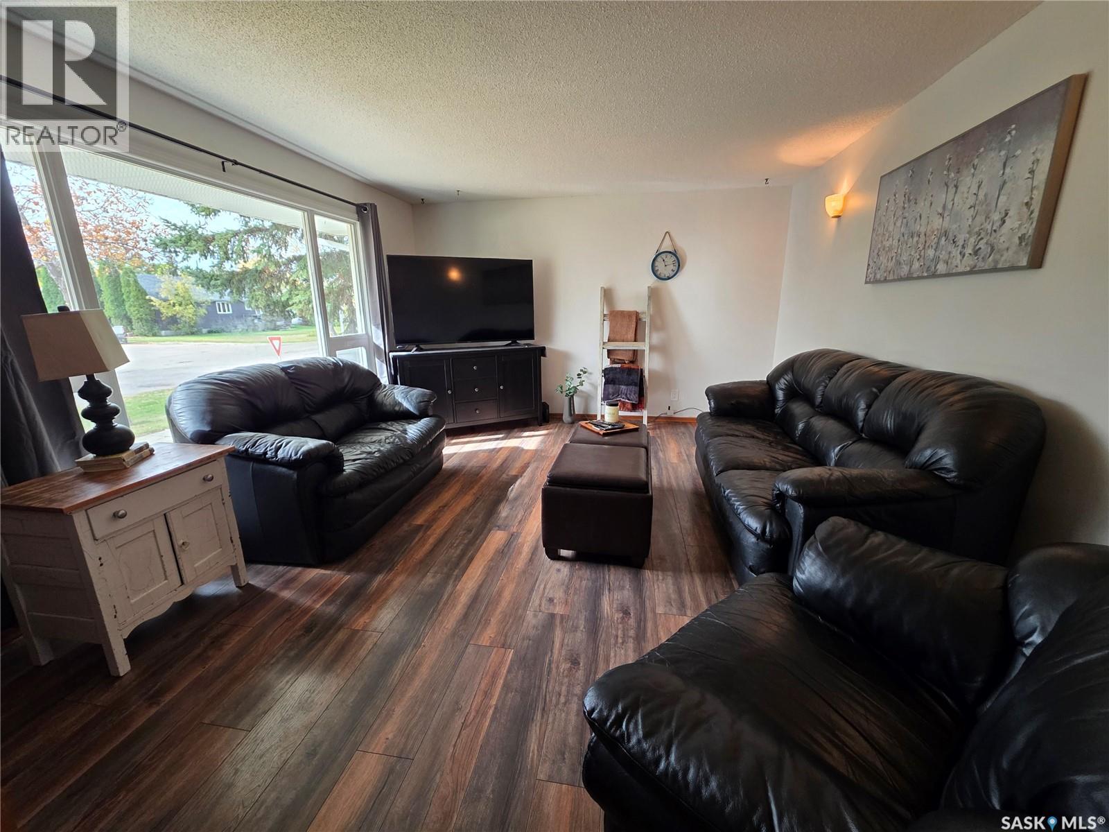 503 Thompson STREET, Herbert — photo 10