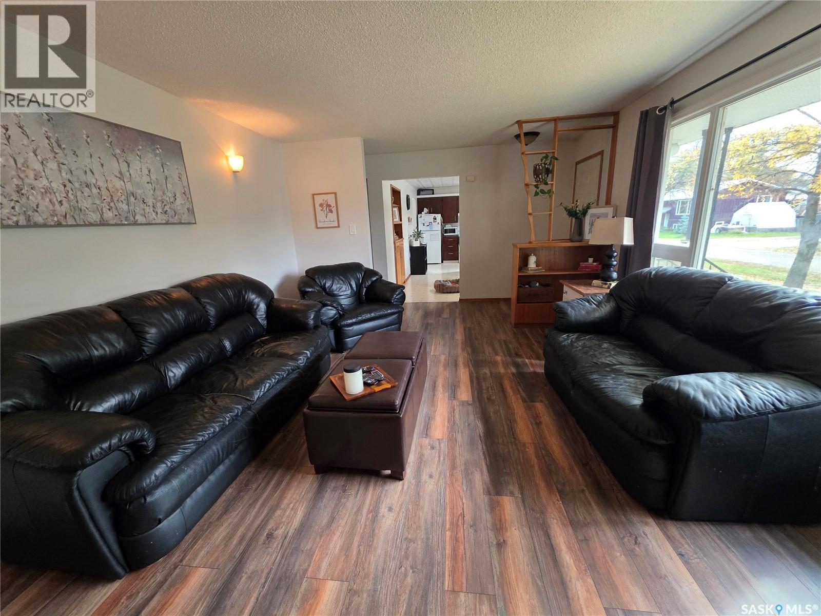503 Thompson STREET, Herbert — photo 12