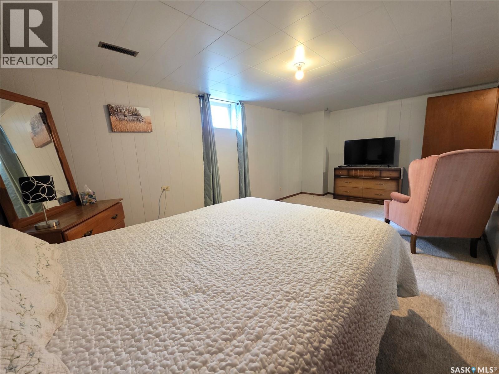 503 Thompson STREET, Herbert — photo 22