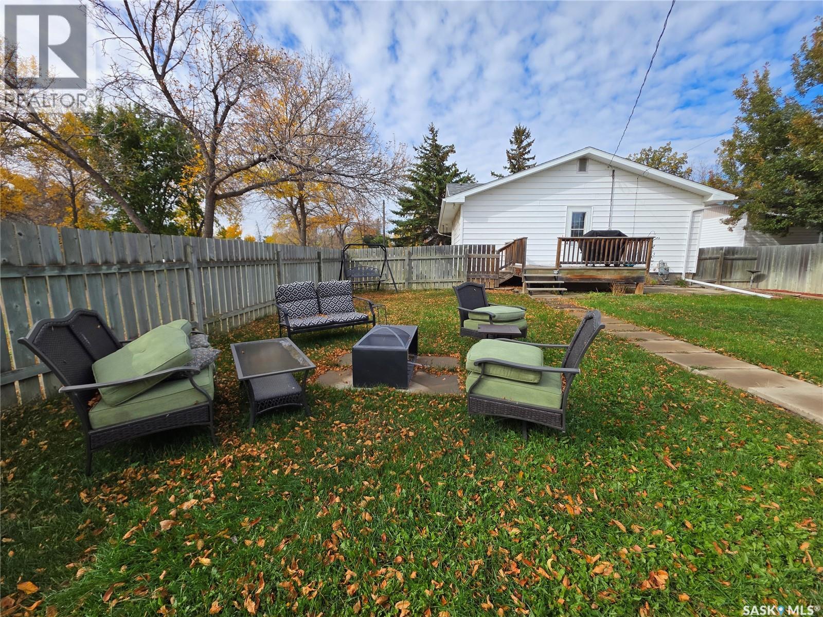 503 Thompson STREET, Herbert — photo 33