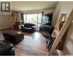 Bonus Room - 503 Thompson Street, Herbert, SK S0H2A0 Photo 11