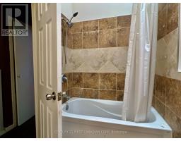 40 Arbour Glen Crescent, London East, ON N5Y1Z9 Photo 11