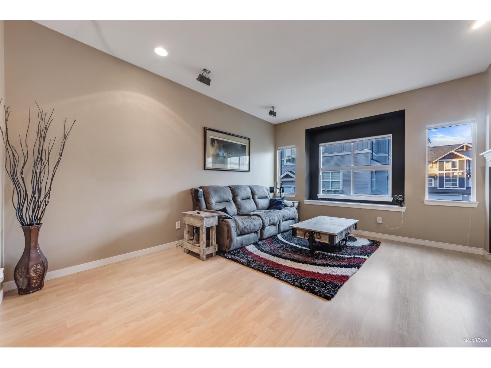 2 Bed, 3 Bath House for Sale in Surrey – 48 12677 63 AVENUE, Surrey – MLS# R3171562 - Image 4