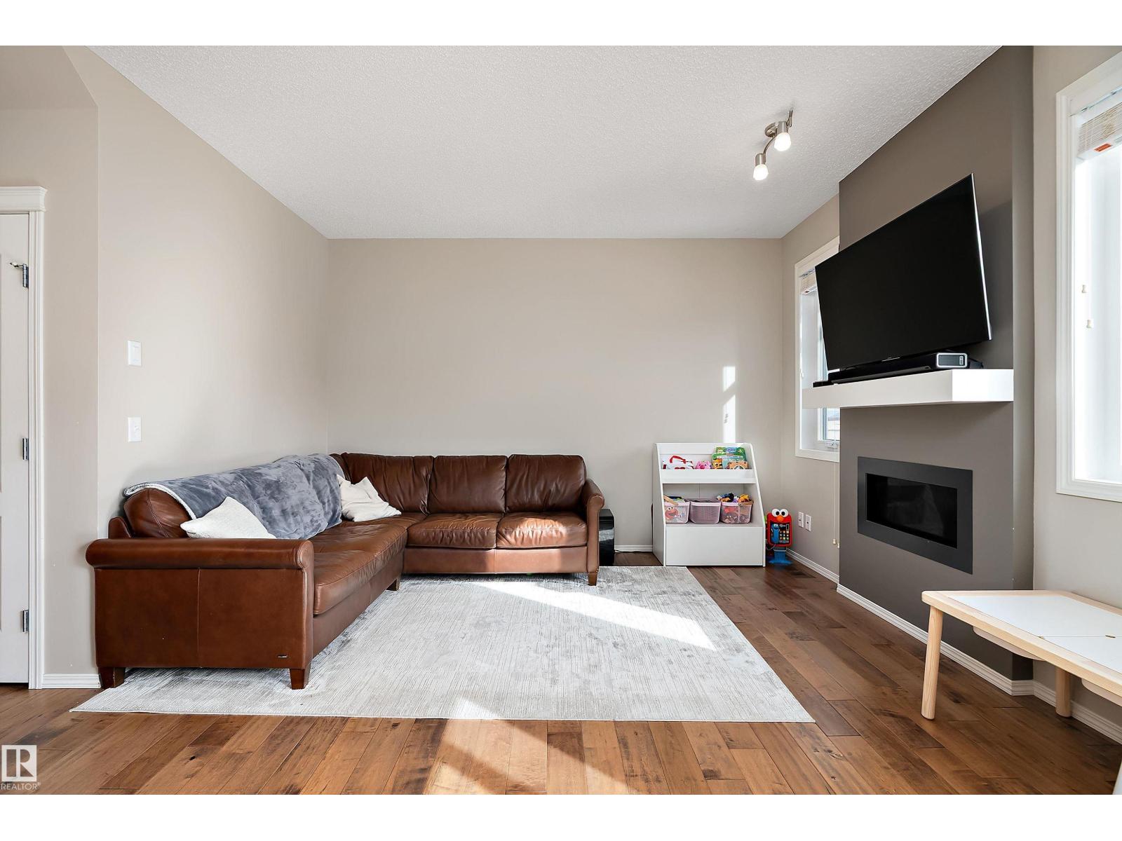17005 120 ST NW - 16
