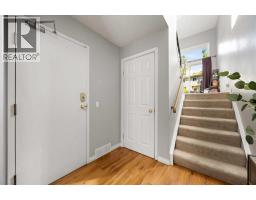 723 Queenston Terrace SE - photo 31