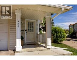 723 Queenston Terrace SE - photo 29