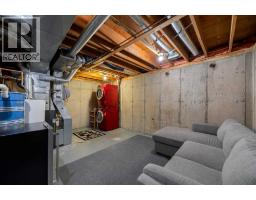 723 Queenston Terrace SE - photo 32