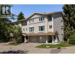 723 Queenston Terrace SE - photo 36