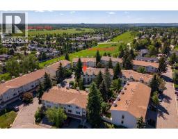 723 Queenston Terrace SE - photo 39