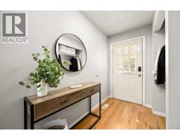 723 Queenston Terrace SE - photo 30