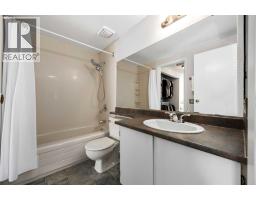 723 Queenston Terrace SE - photo 18
