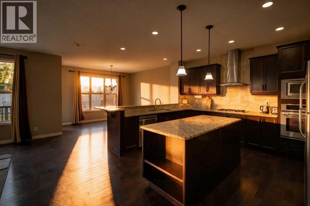 370 Silverado Way SW - 1