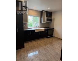 Main Floor - 2 Rowley Avenue, Toronto, ON M4P2S8 Photo 7