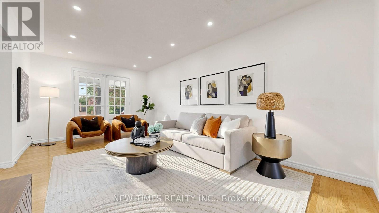 4 ASHSTEAD PLACE, Toronto (Don Valley Village) — photo 2