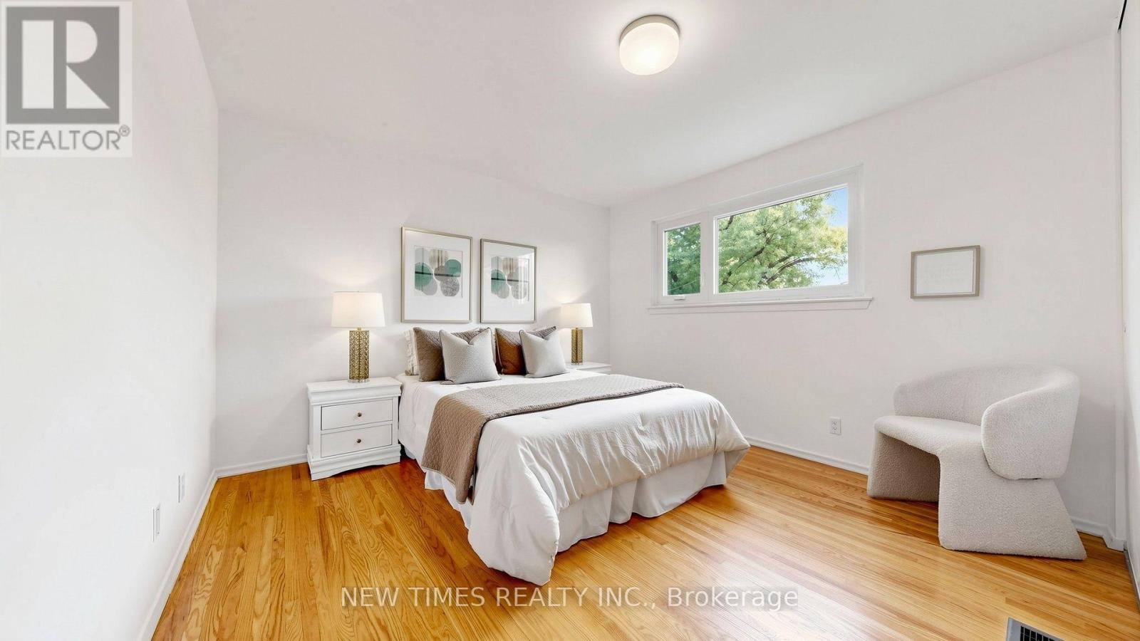 4 ASHSTEAD PLACE - 24