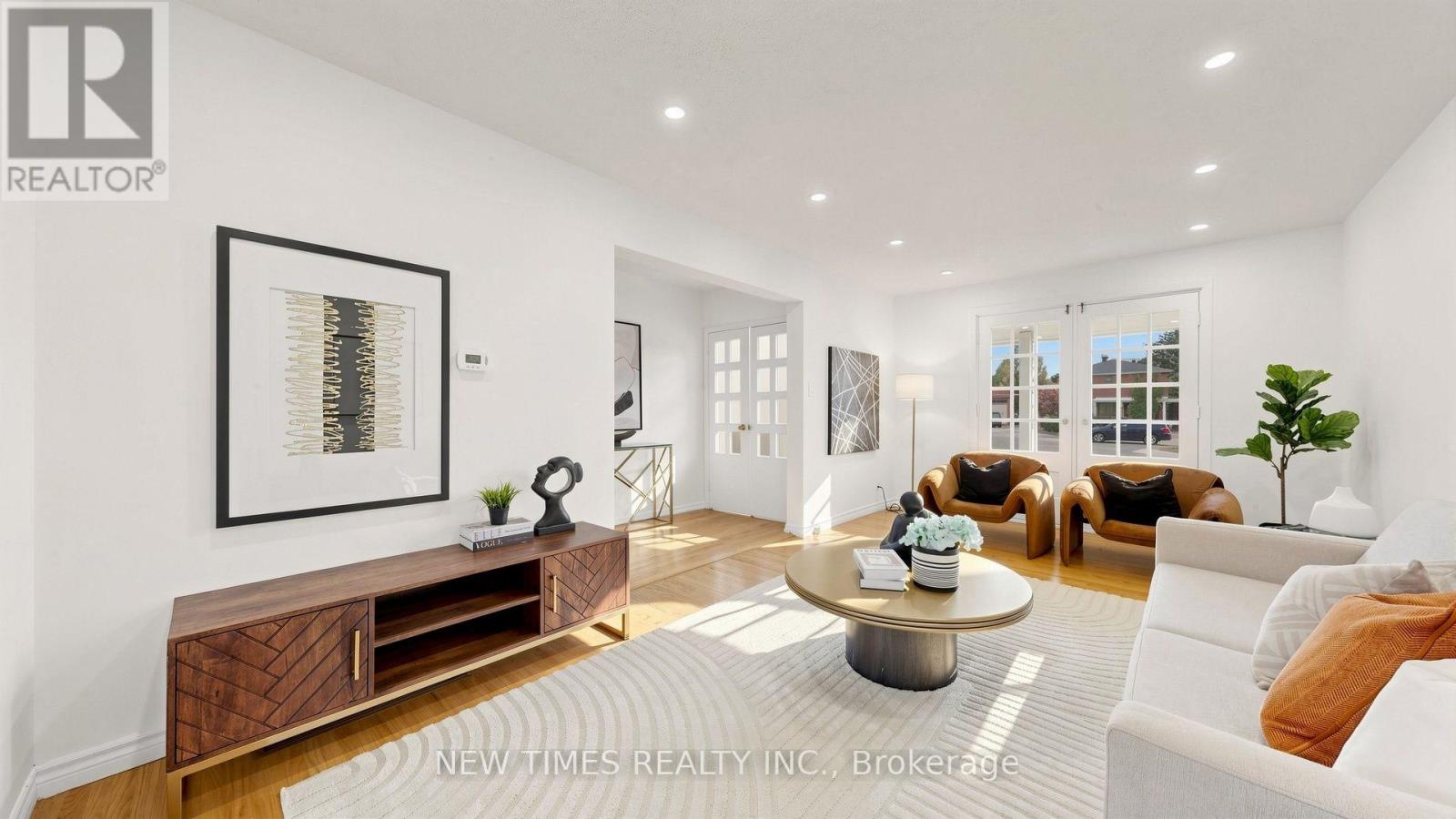 4 ASHSTEAD PLACE - 3