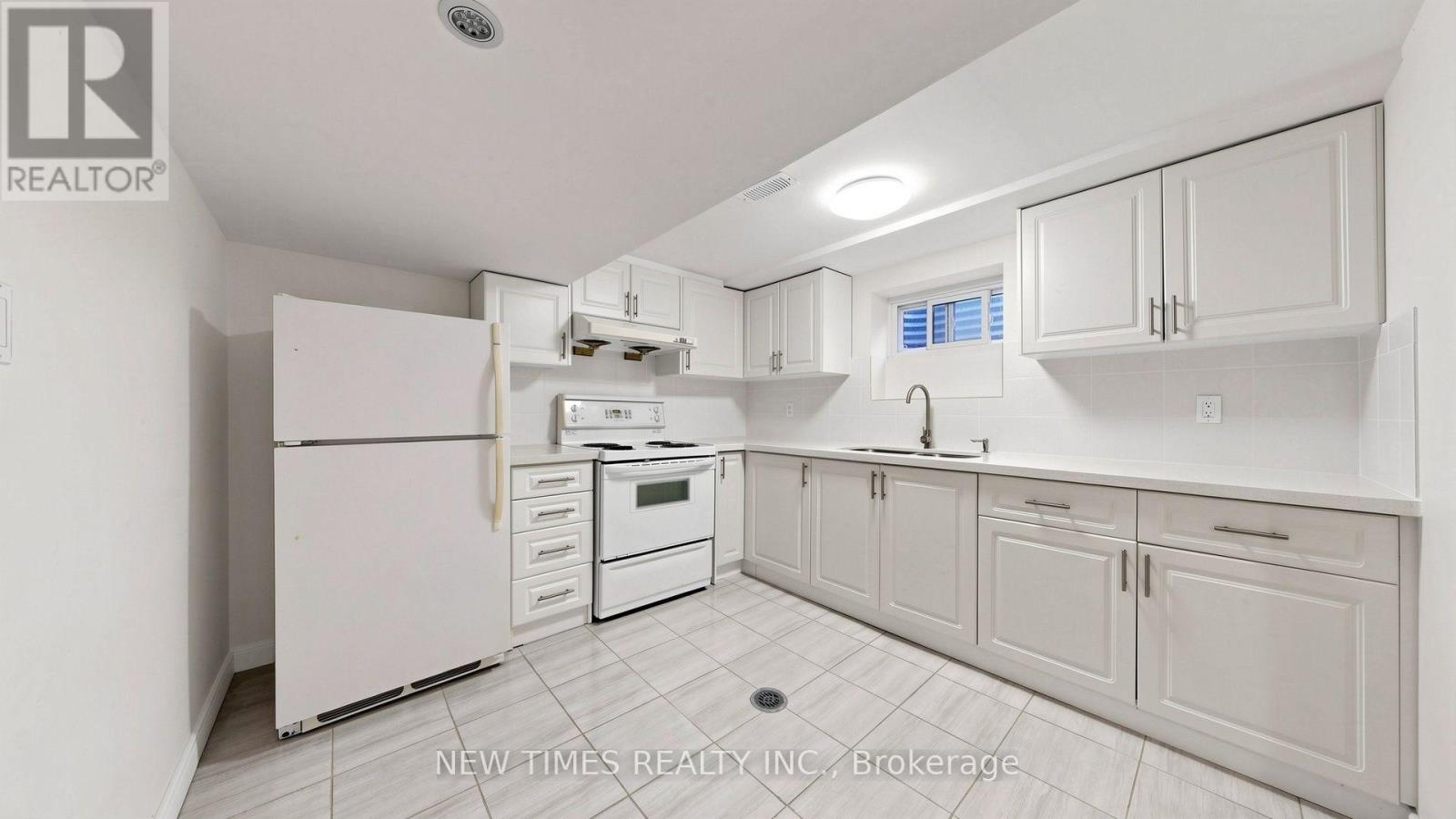 4 ASHSTEAD PLACE - Image 39