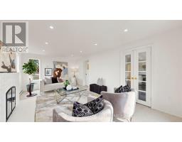 Foyer - 4 Ashstead Place, Toronto, ON M2J3K1 Photo 11
