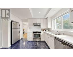 Bedroom 3 - 4 Ashstead Place, Toronto, ON M2J3K1 Photo 14