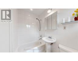 4 Ashstead Place, Toronto, ON M2J3K1 Photo 23