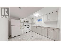 4 Ashstead Place, Toronto, ON M2J3K1 Photo 39