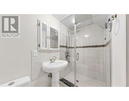 4 Ashstead Place, Toronto, ON M2J3K1 Photo 40