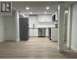 727 Down Crescent, Oshawa, ON L1H7X9 Photo 6