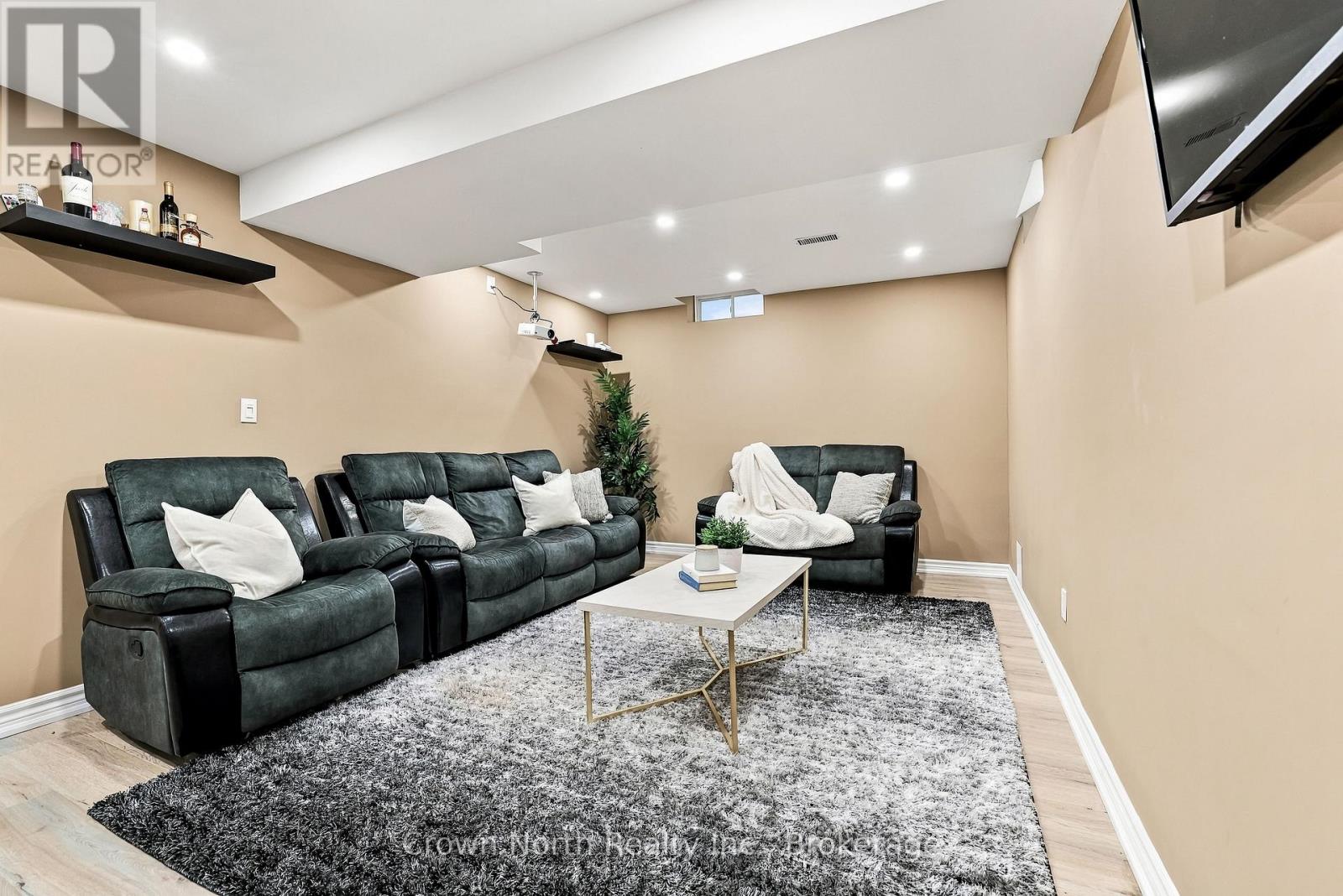 515 ORMOND DRIVE - 35