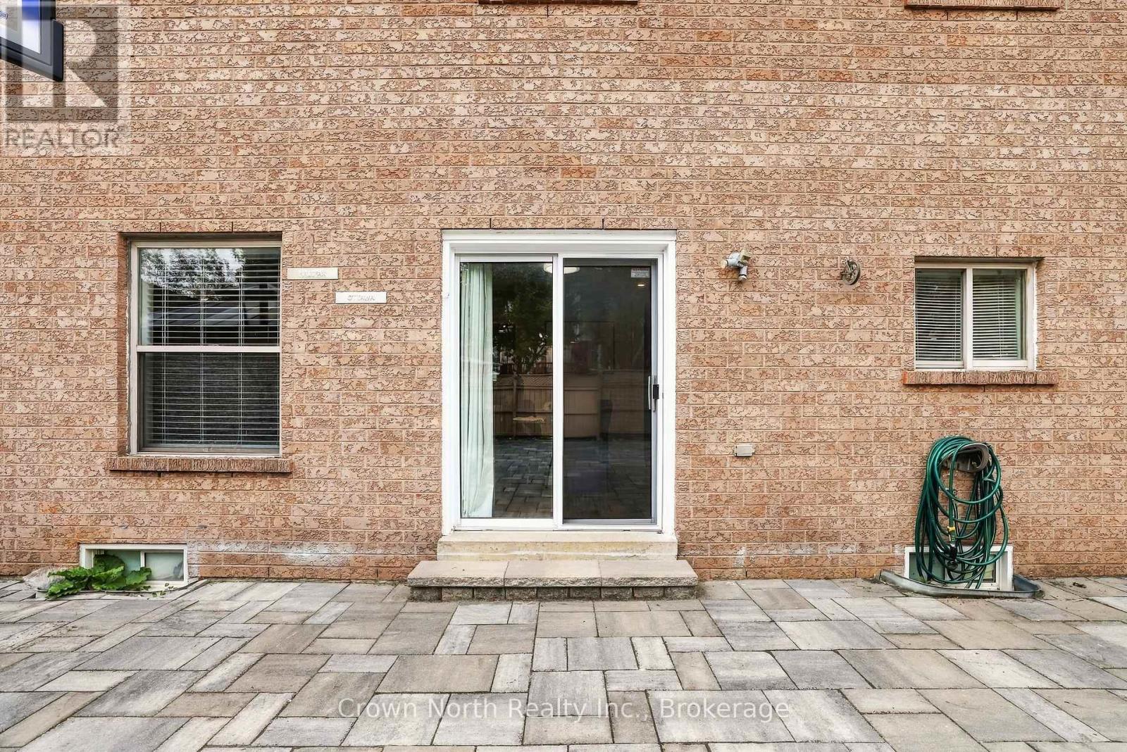 515 ORMOND DRIVE - 40