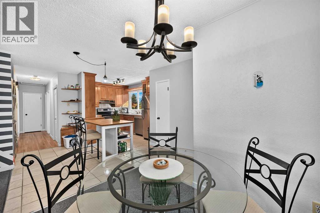 10647 Shillington Crescent SW - Image 14