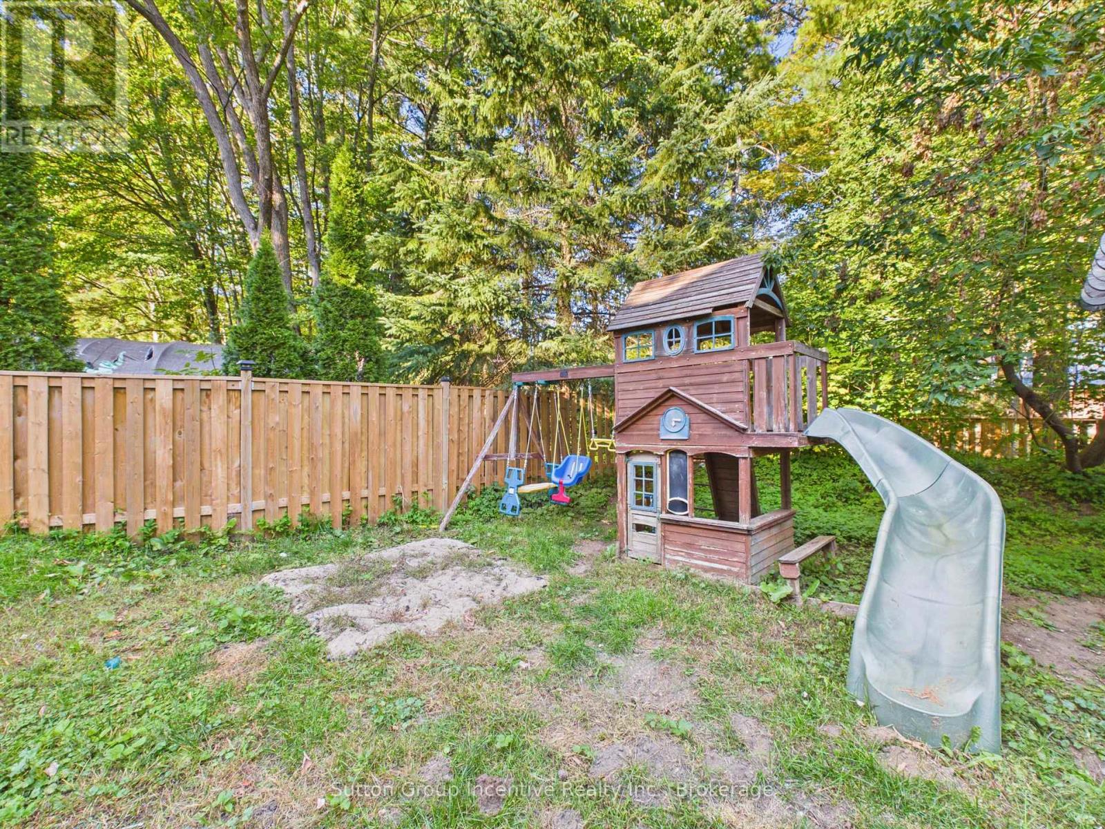 57 WOODWARD STREET, Bracebridge — photo 5
