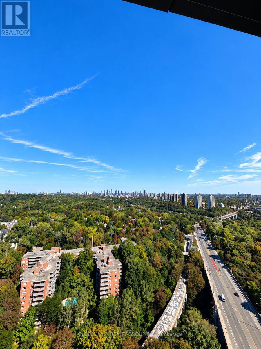 #2115 585 BLOOR STREET E - 1