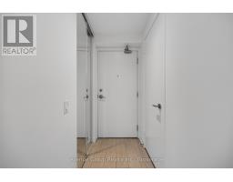 2106 - 898 Portage Parkway, Vaughan, ON L4K0J6 Photo 6