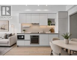 2106 - 898 Portage Parkway, Vaughan, ON L4K0J6 Photo 16