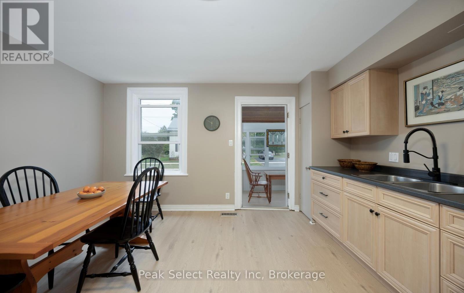 103 PARK STREET, South Huron (Exeter) — photo 11