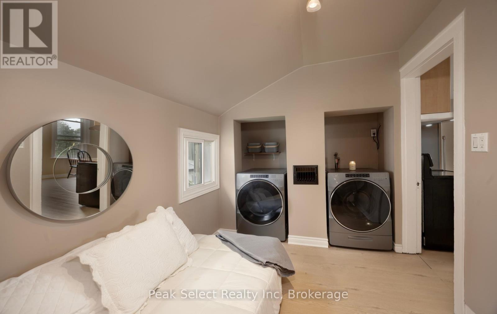 103 PARK STREET - 23
