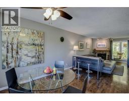 3pc Bathroom - 96 Coachway Gardens Sw, Calgary, AB T3H2V9 Photo 7