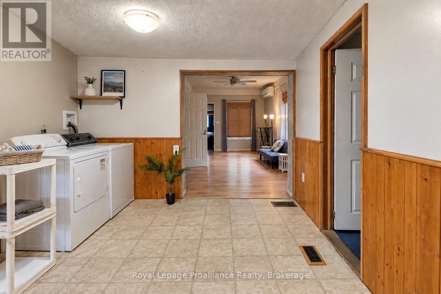 252 SIDNEY STREET - 13
