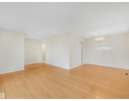 Bedroom 3 - 8016 161 St Nw, Edmonton, AB T5R2K6 Photo 7