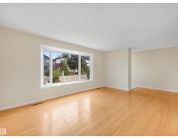 Bedroom 4 - 8016 161 St Nw, Edmonton, AB T5R2K6 Photo 8