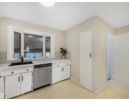 8016 161 St Nw, Edmonton, AB T5R2K6 Photo 15