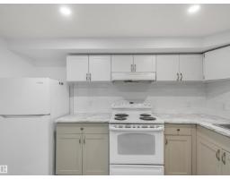8016 161 St Nw, Edmonton, AB T5R2K6 Photo 31