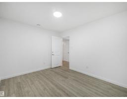 8016 161 St Nw, Edmonton, AB T5R2K6 Photo 39