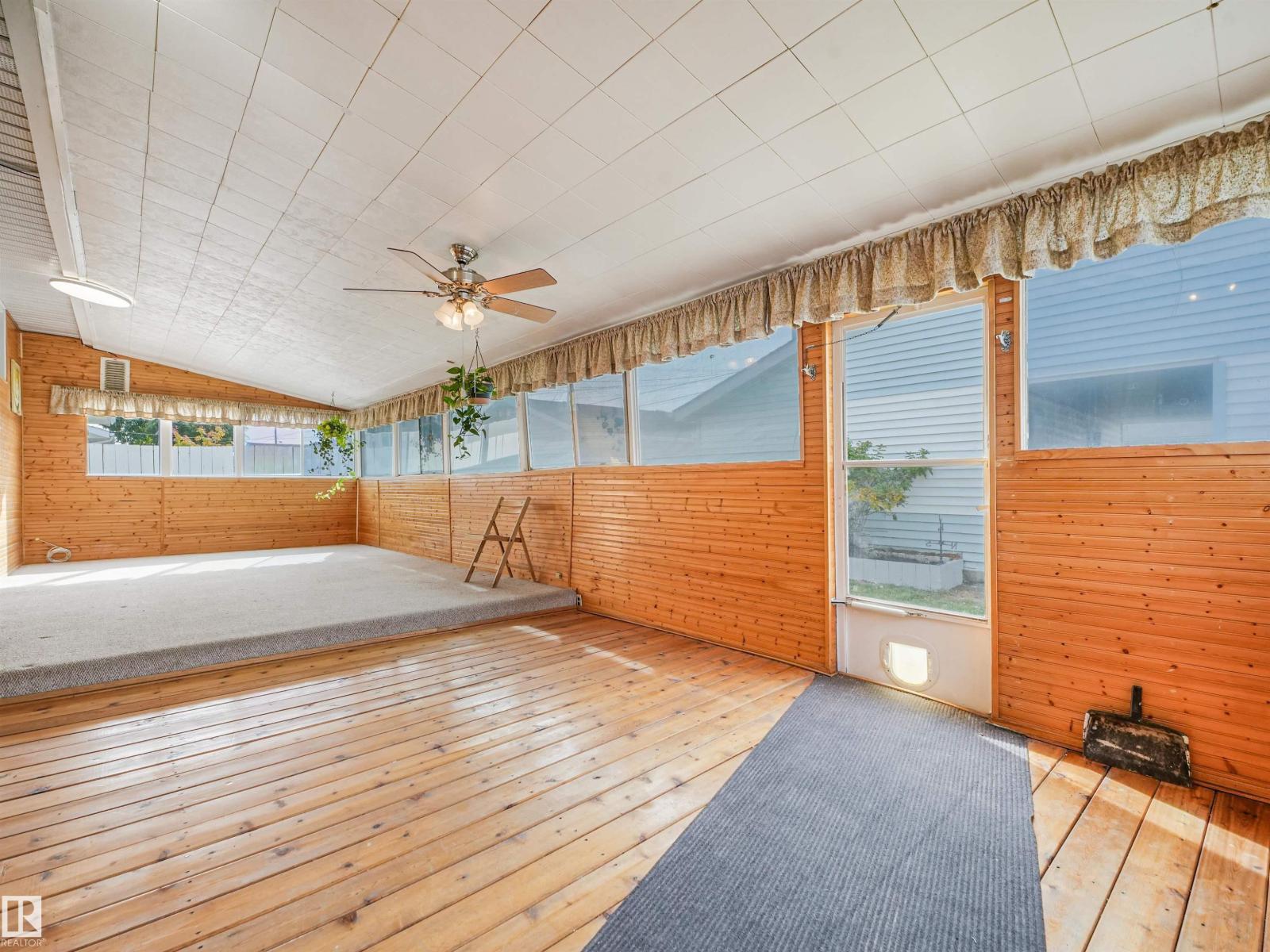 8016 161 ST NW - Image 45