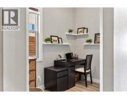 Bedroom - 264 Riviera Way, Cochrane, AB T4C0Z2 Photo 13