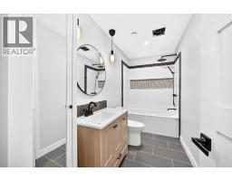 16 Mountain View Park, Bragg Creek, AB T0L0K0 Photo 34