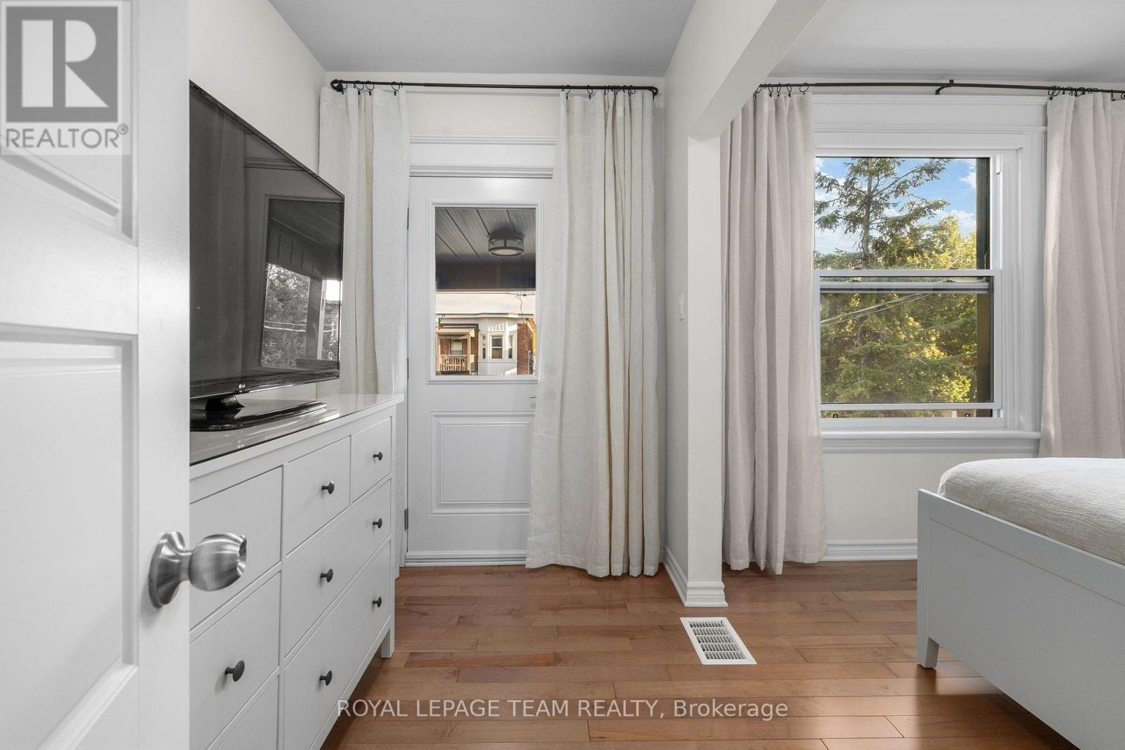 275 ARLINGTON AVENUE - Image 24